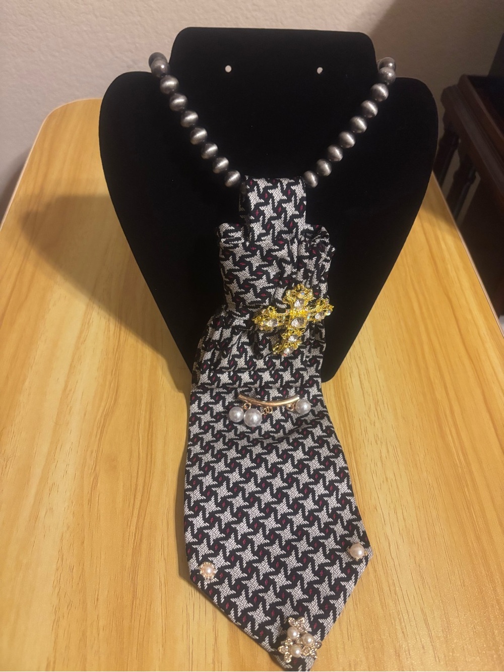 Tie Necklace